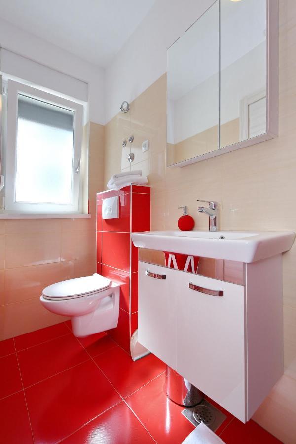 Apartment Kokolo Drage Esterno foto
